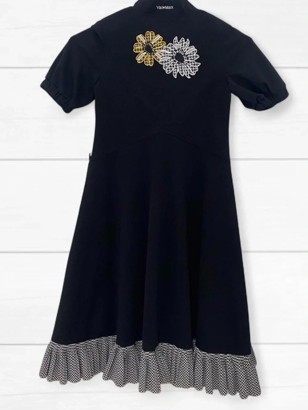Valmax Couture Girls Black and Cream Panel Fit-and-Flare Dress 9Y